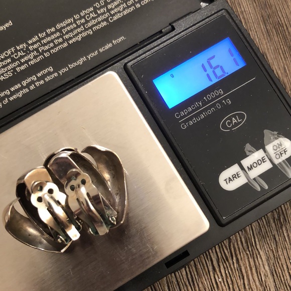 Sterling Silver Clip Eartings Made in Mexico Scalloped Shell Design - Picture 13 of 13